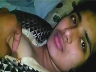 Young Indian Bhabhi Ji Simi Big Boobs Exposed Hotel